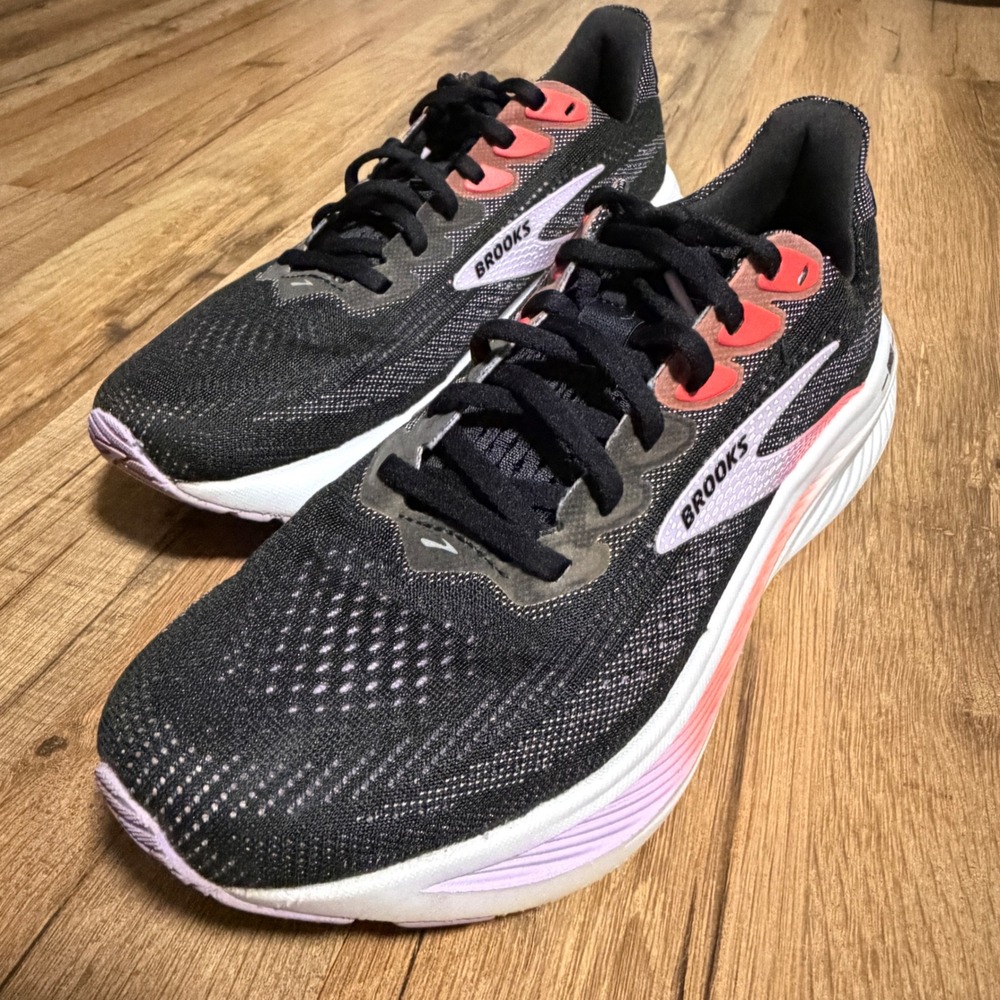 Brooks Ghost 17 Womens Running Shoes Black Pink 1204311B080 Size 9